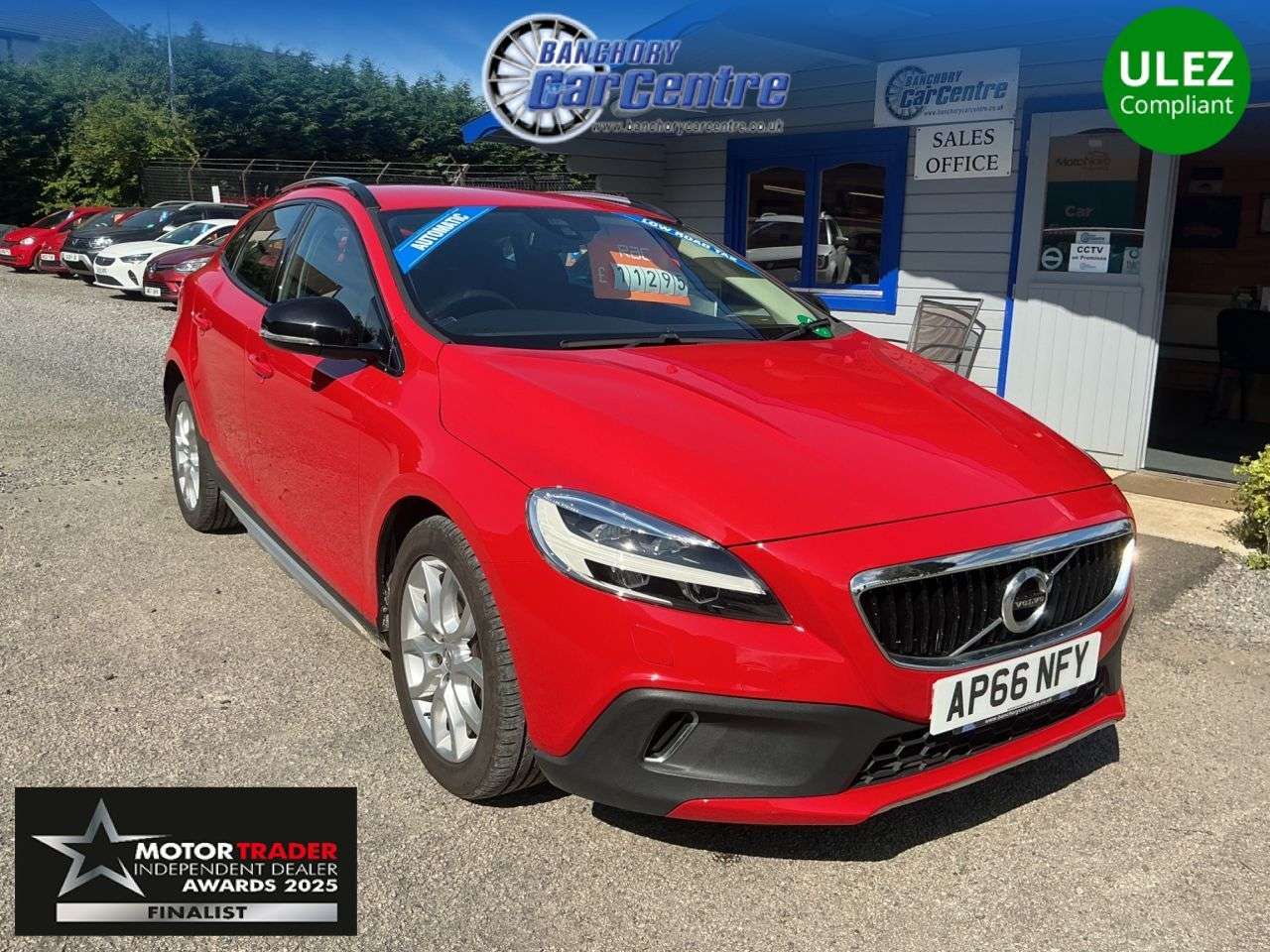 A 2017 VOLVO V40 CROSS COUNTRY 2.0 D2 Pro Hatchback 5dr Diesel Auto Euro 6 (s/s) (120 ps) Part Exchange We A 2017 VOLVO V40 CROSS COUNTRY 2.0 D2 Pro Hatchback 5dr Diesel Auto Euro 6 (s/s) (120 ps) Part Exchange We