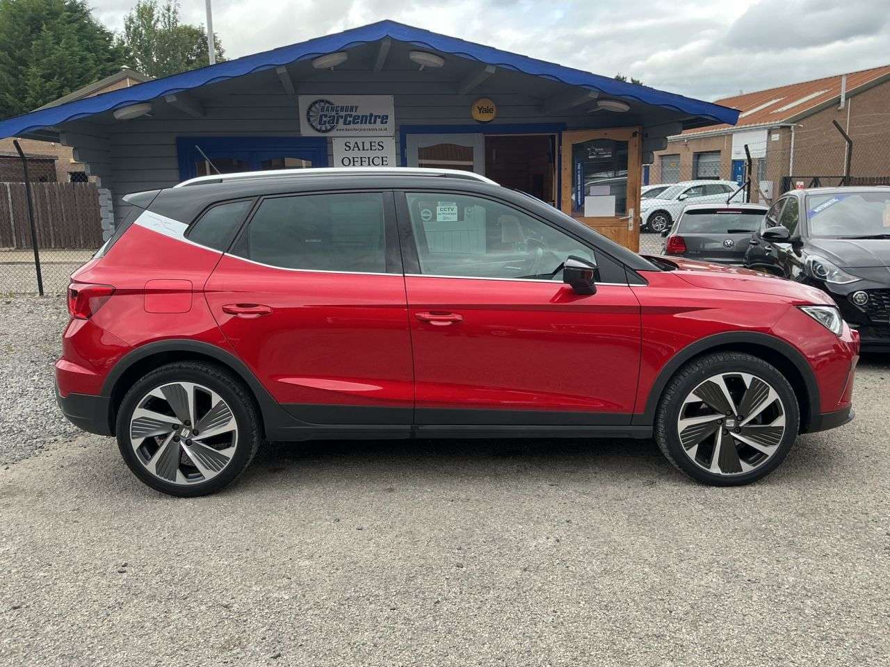 A 2024 SEAT ARONA 1.5 TSI FR Sport SUV 5dr Petrol DSG Euro 6 (s/s) (150 ps) Great performance A 2024 SEAT ARONA 1.5 TSI FR Sport SUV 5dr Petrol DSG Euro 6 (s/s) (150 ps) Great performance