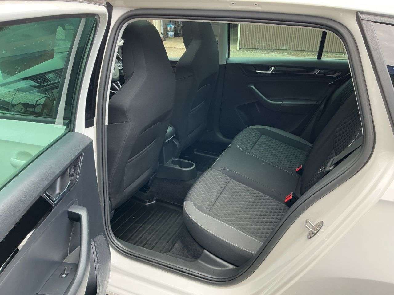 2018 SKODA RAPID SPACEBACK 2018 SKODA RAPID SPACEBACK