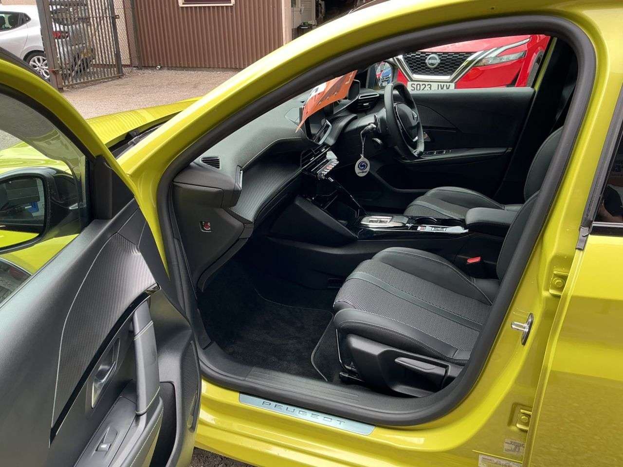 2024 PEUGEOT 208 2024 PEUGEOT 208
