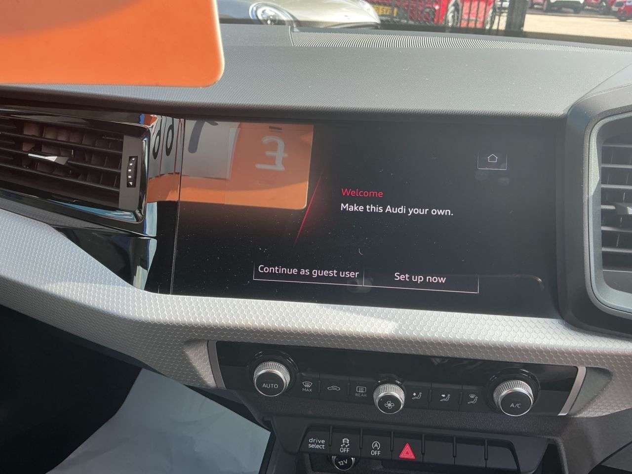2021 AUDI A1 2021 AUDI A1
