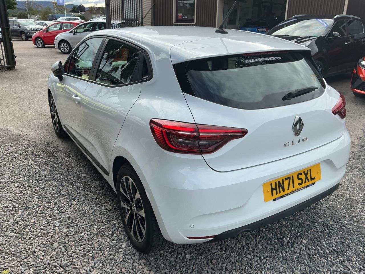 2021 RENAULT CLIO 2021 RENAULT CLIO