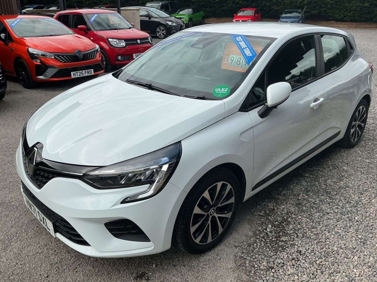 2021 RENAULT CLIO 2021 RENAULT CLIO