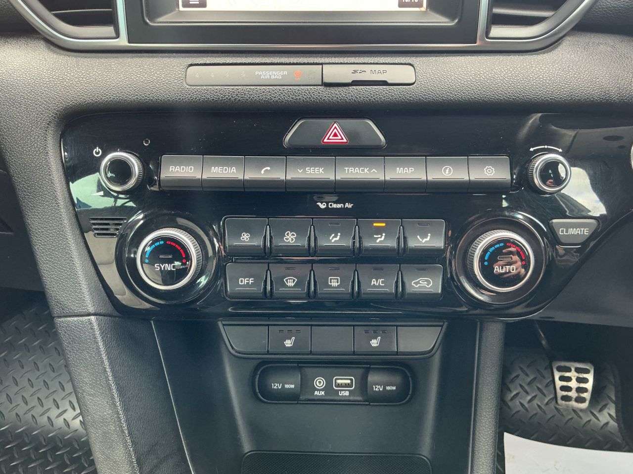 2017 KIA SPORTAGE 2017 KIA SPORTAGE