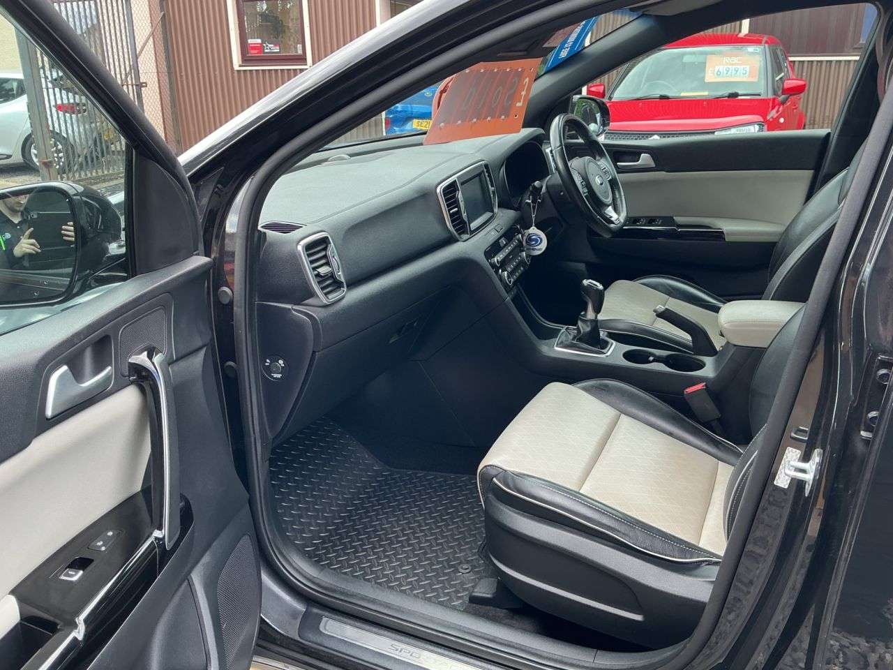 2017 KIA SPORTAGE 2017 KIA SPORTAGE