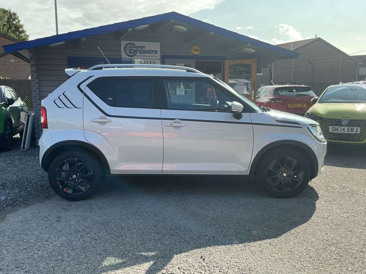 A 2017 SUZUKI IGNIS 1.2 Dualjet MHEV SZ5 Hatchback 5dr Petrol Hybrid Manual ALLGRIP Euro 6 (s/s A 2017 SUZUKI IGNIS 1.2 Dualjet MHEV SZ5 Hatchback 5dr Petrol Hybrid Manual ALLGRIP Euro 6 (s/s