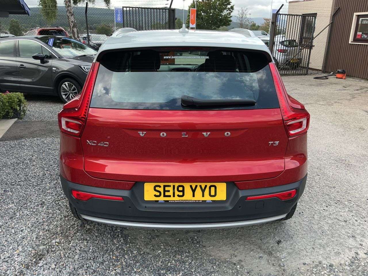 2019 VOLVO XC40 2019 VOLVO XC40