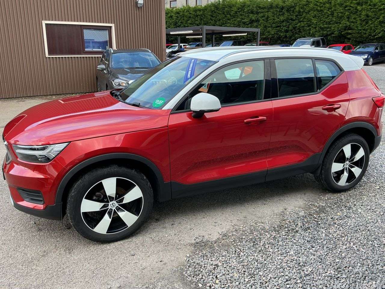2019 VOLVO XC40 2019 VOLVO XC40