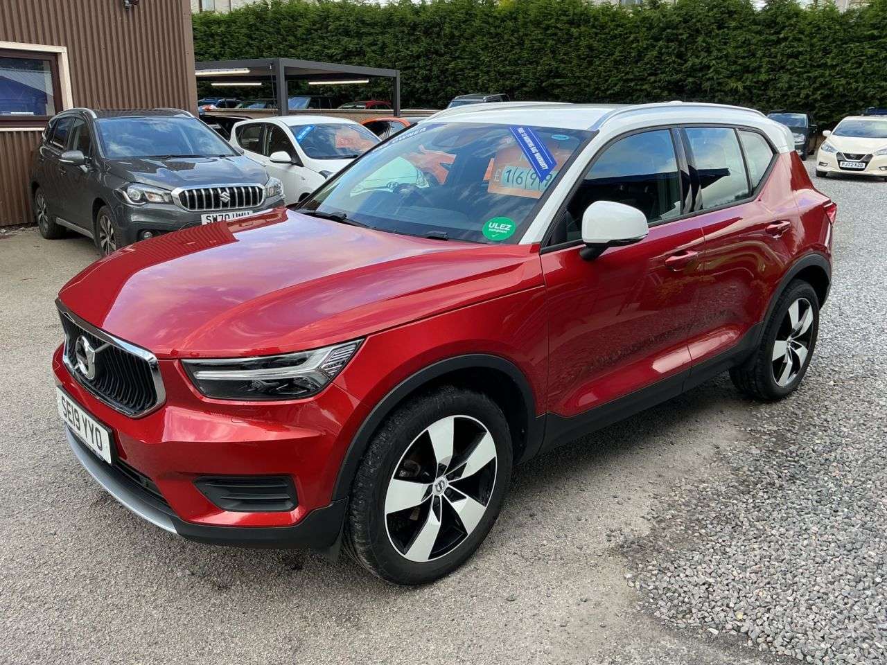 2019 VOLVO XC40 2019 VOLVO XC40