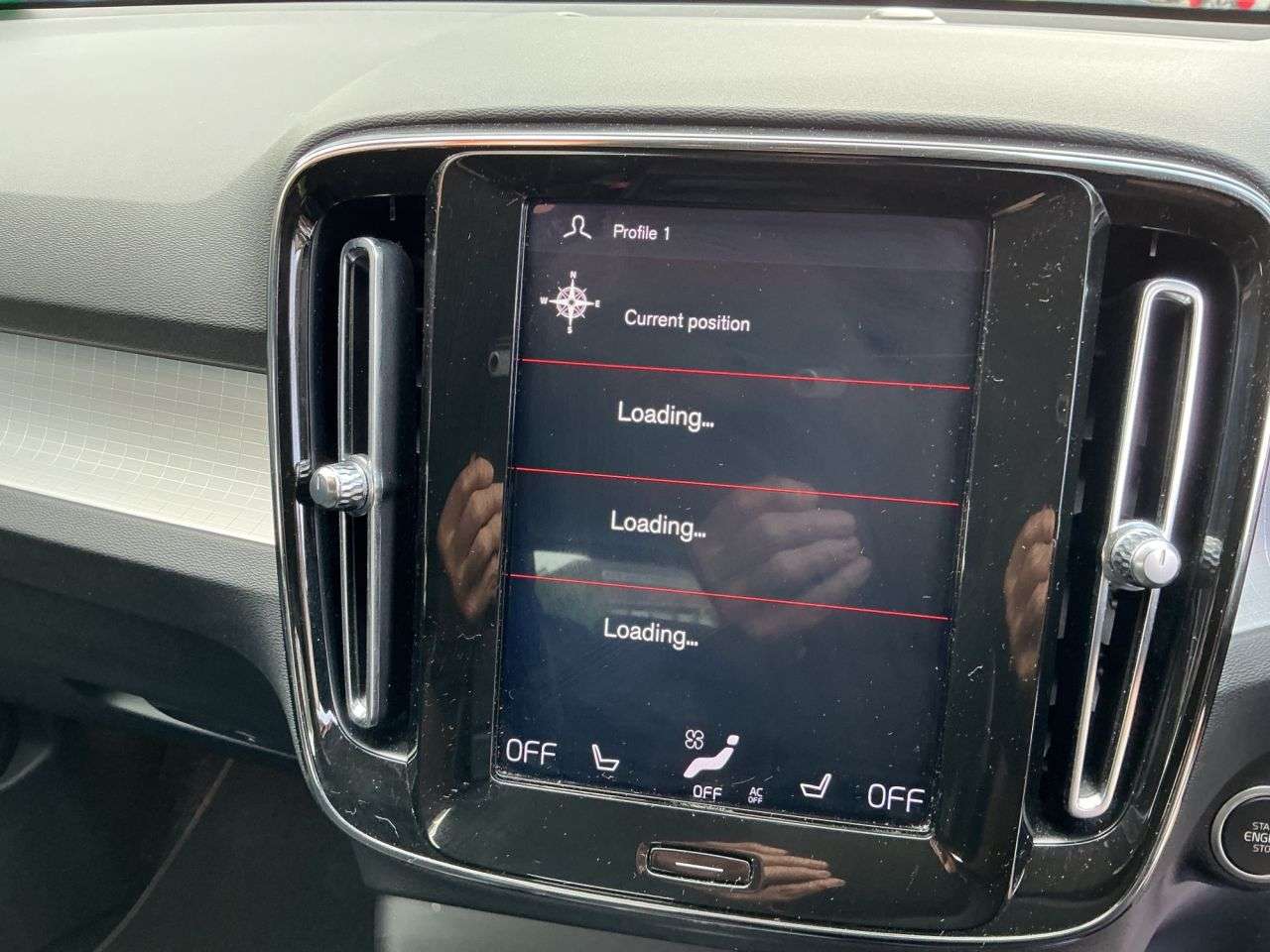 2019 VOLVO XC40 2019 VOLVO XC40