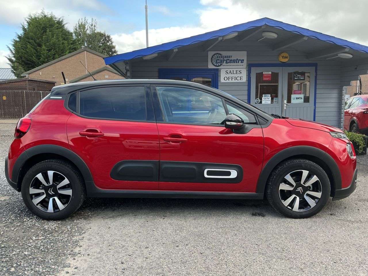 A 2024 CITROEN C3 1.2 PureTech PLUS Hatchback 5dr Petrol EAT6 Euro 6 (s/s) (110 ps) Great con A 2024 CITROEN C3 1.2 PureTech PLUS Hatchback 5dr Petrol EAT6 Euro 6 (s/s) (110 ps) Great con