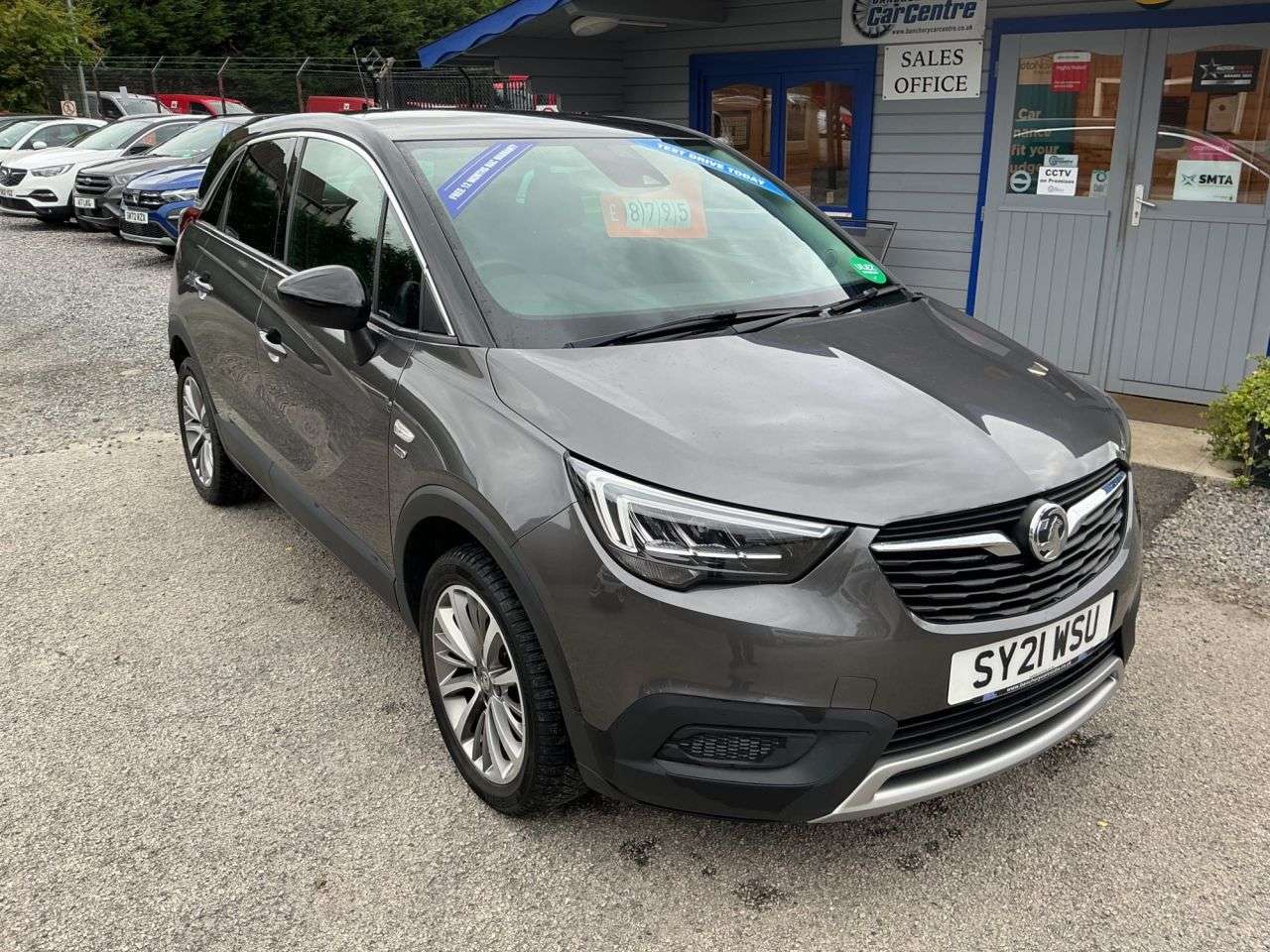 A 2021 VAUXHALL CROSSLAND X 1.2 Turbo Griffin SUV 5dr Petrol Manual Euro 6 (s/s) (110 ps) Free 12 Month A 2021 VAUXHALL CROSSLAND X 1.2 Turbo Griffin SUV 5dr Petrol Manual Euro 6 (s/s) (110 ps) Free 12 Month