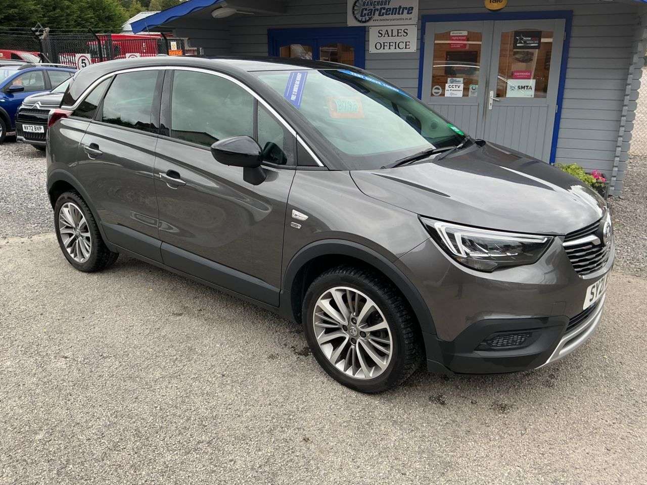 A 2021 VAUXHALL CROSSLAND X 1.2 Turbo Griffin SUV 5dr Petrol Manual Euro 6 (s/s) (110 ps) Free 12 Month A 2021 VAUXHALL CROSSLAND X 1.2 Turbo Griffin SUV 5dr Petrol Manual Euro 6 (s/s) (110 ps) Free 12 Month