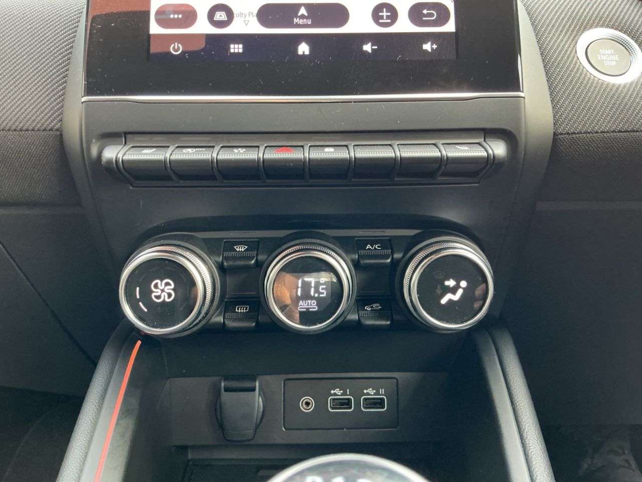 2025 RENAULT CLIO 2025 RENAULT CLIO