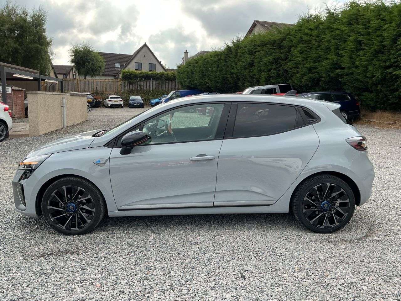 2025 RENAULT CLIO 2025 RENAULT CLIO