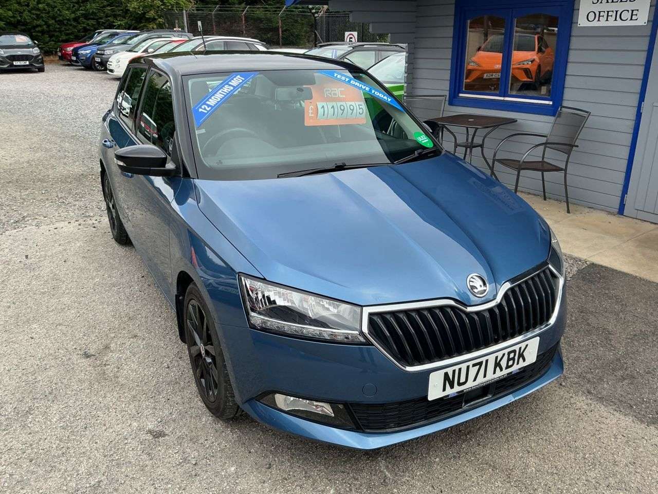 A 2021 SKODA FABIA 1.0 TSI Colour Edition Hatchback 5dr Petrol Manual Euro 6 (s/s) (95 ps) 1 P A 2021 SKODA FABIA 1.0 TSI Colour Edition Hatchback 5dr Petrol Manual Euro 6 (s/s) (95 ps) 1 P