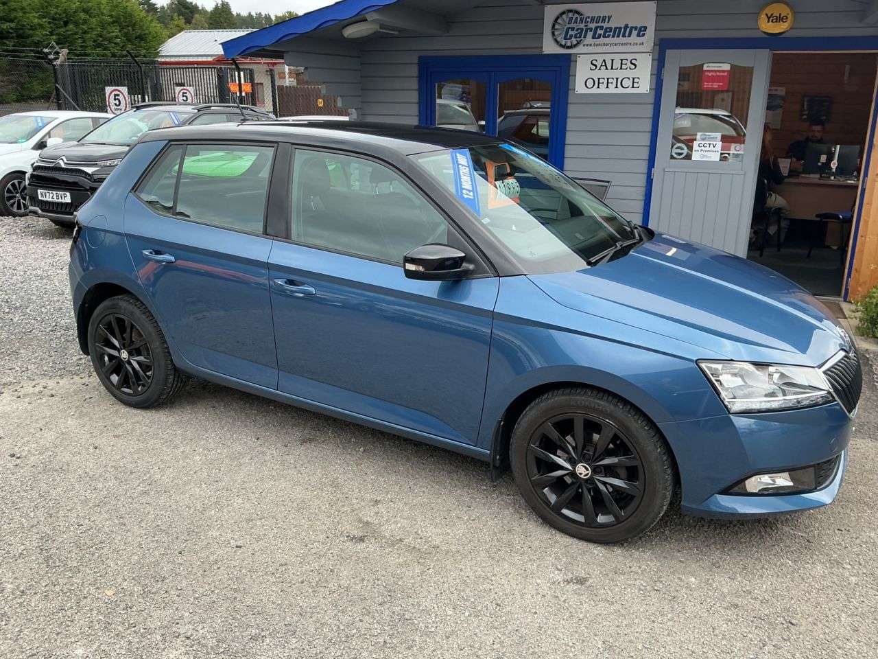 A 2021 SKODA FABIA 1.0 TSI Colour Edition Hatchback 5dr Petrol Manual Euro 6 (s/s) (95 ps) 1 P A 2021 SKODA FABIA 1.0 TSI Colour Edition Hatchback 5dr Petrol Manual Euro 6 (s/s) (95 ps) 1 P