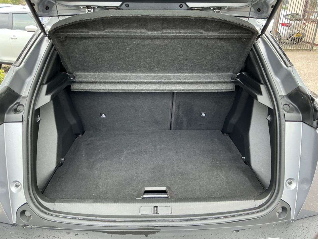 2022 PEUGEOT 2008 2022 PEUGEOT 2008