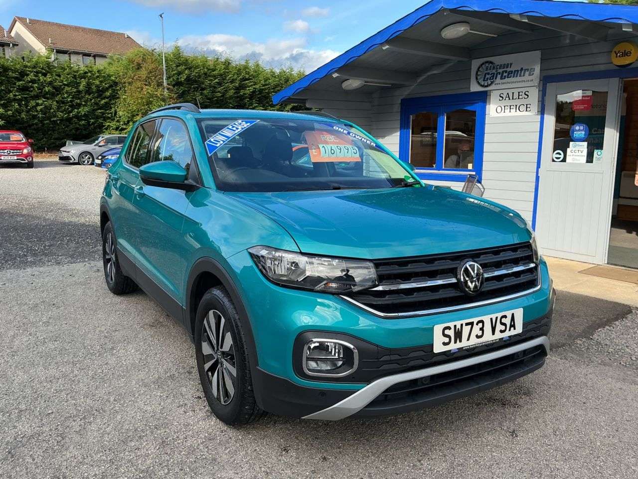 A 2024 VOLKSWAGEN T-CROSS 1.0 TSI MOVE SUV 5dr Petrol Manual Euro 6 (s/s) (95 ps) Very low mileage, g A 2024 VOLKSWAGEN T-CROSS 1.0 TSI MOVE SUV 5dr Petrol Manual Euro 6 (s/s) (95 ps) Very low mileage, g