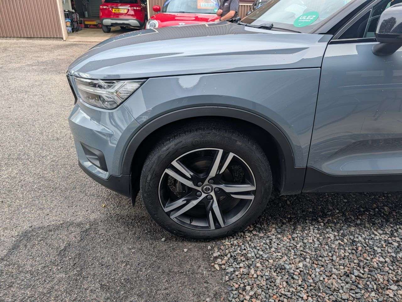 2019 VOLVO XC40 2019 VOLVO XC40