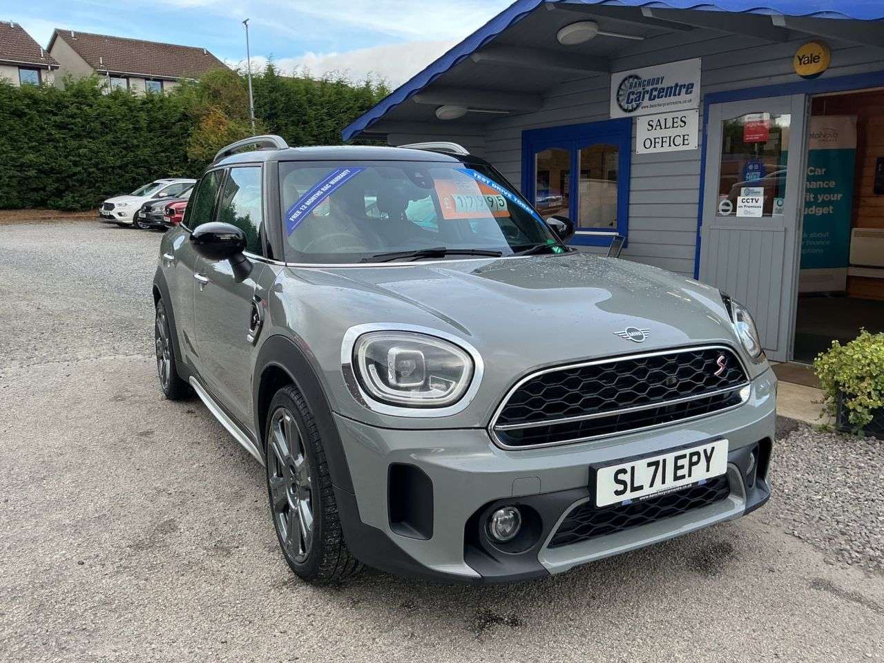 A 2021 MINI COUNTRYMAN 2.0 Cooper S Exclusive SUV 5dr Petrol Manual Euro 6 (s/s) (178 ps) Fantasti A 2021 MINI COUNTRYMAN 2.0 Cooper S Exclusive SUV 5dr Petrol Manual Euro 6 (s/s) (178 ps) Fantasti