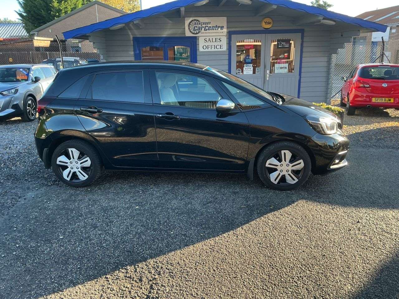 A 2022 HONDA JAZZ 1.5 h i-MMD EX Hatchback 5dr Petrol Hybrid eCVT Euro 6 (s/s) (109 ps) Call A 2022 HONDA JAZZ 1.5 h i-MMD EX Hatchback 5dr Petrol Hybrid eCVT Euro 6 (s/s) (109 ps) Call