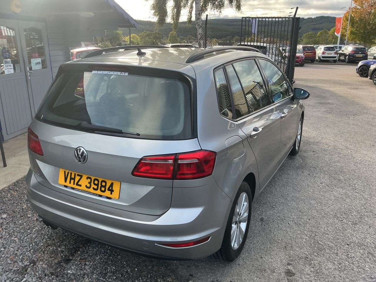 2017 VOLKSWAGEN GOLF SV 2017 VOLKSWAGEN GOLF SV