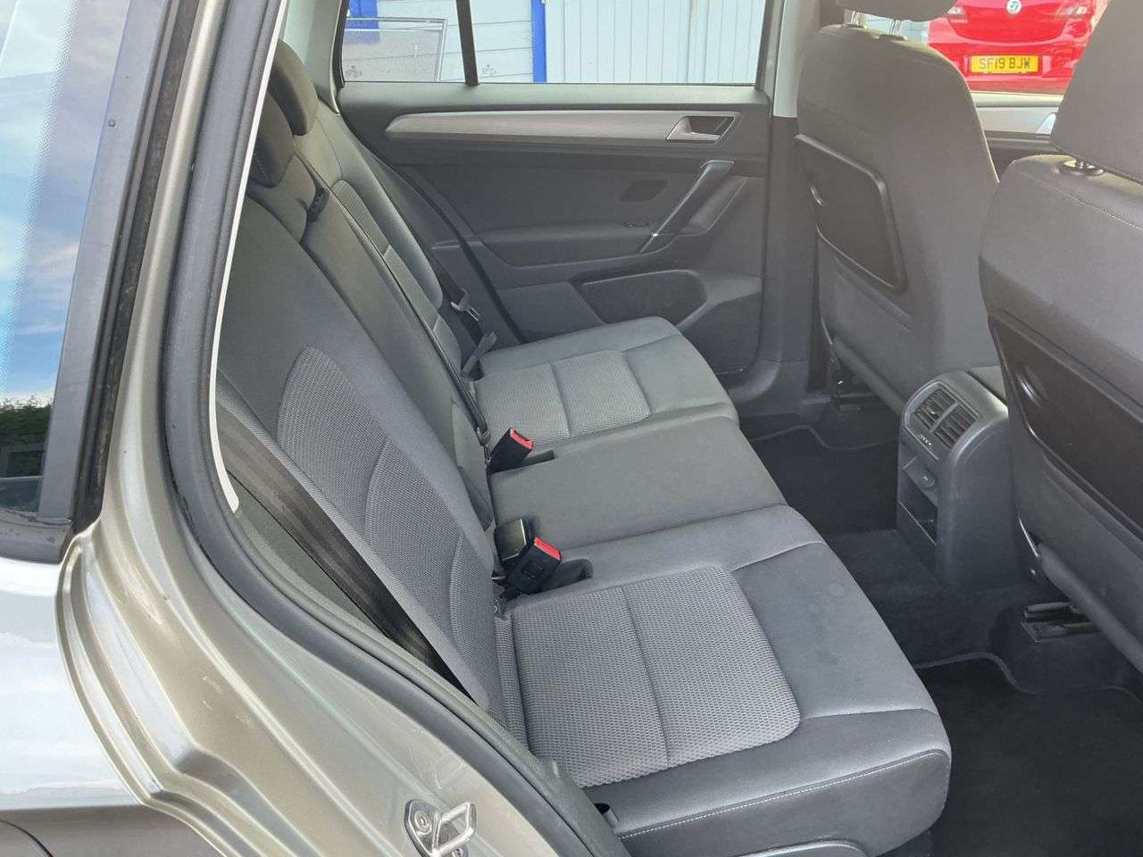 2017 VOLKSWAGEN GOLF SV 2017 VOLKSWAGEN GOLF SV
