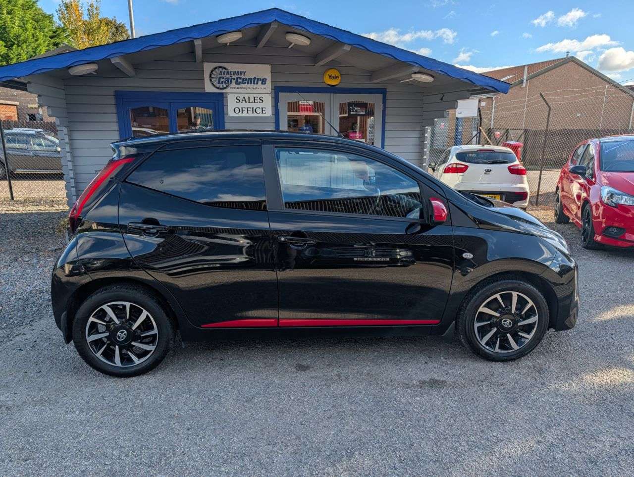 A 2022 TOYOTA AYGO 1.0 VVT-i x-trend Hatchback 5dr Petrol Manual Euro 6 (s/s) (71 ps) Great co A 2022 TOYOTA AYGO 1.0 VVT-i x-trend Hatchback 5dr Petrol Manual Euro 6 (s/s) (71 ps) Great co