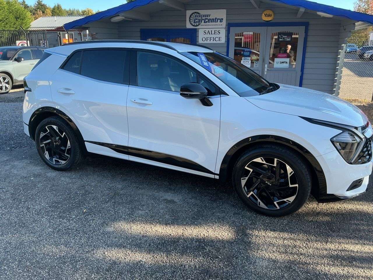 A 2023 KIA SPORTAGE 1.6 T-GDi MHEV GT-Line SUV 5dr Petrol Hybrid DCT Euro 6 (s/s) (148 bhp) Ful A 2023 KIA SPORTAGE 1.6 T-GDi MHEV GT-Line SUV 5dr Petrol Hybrid DCT Euro 6 (s/s) (148 bhp) Ful