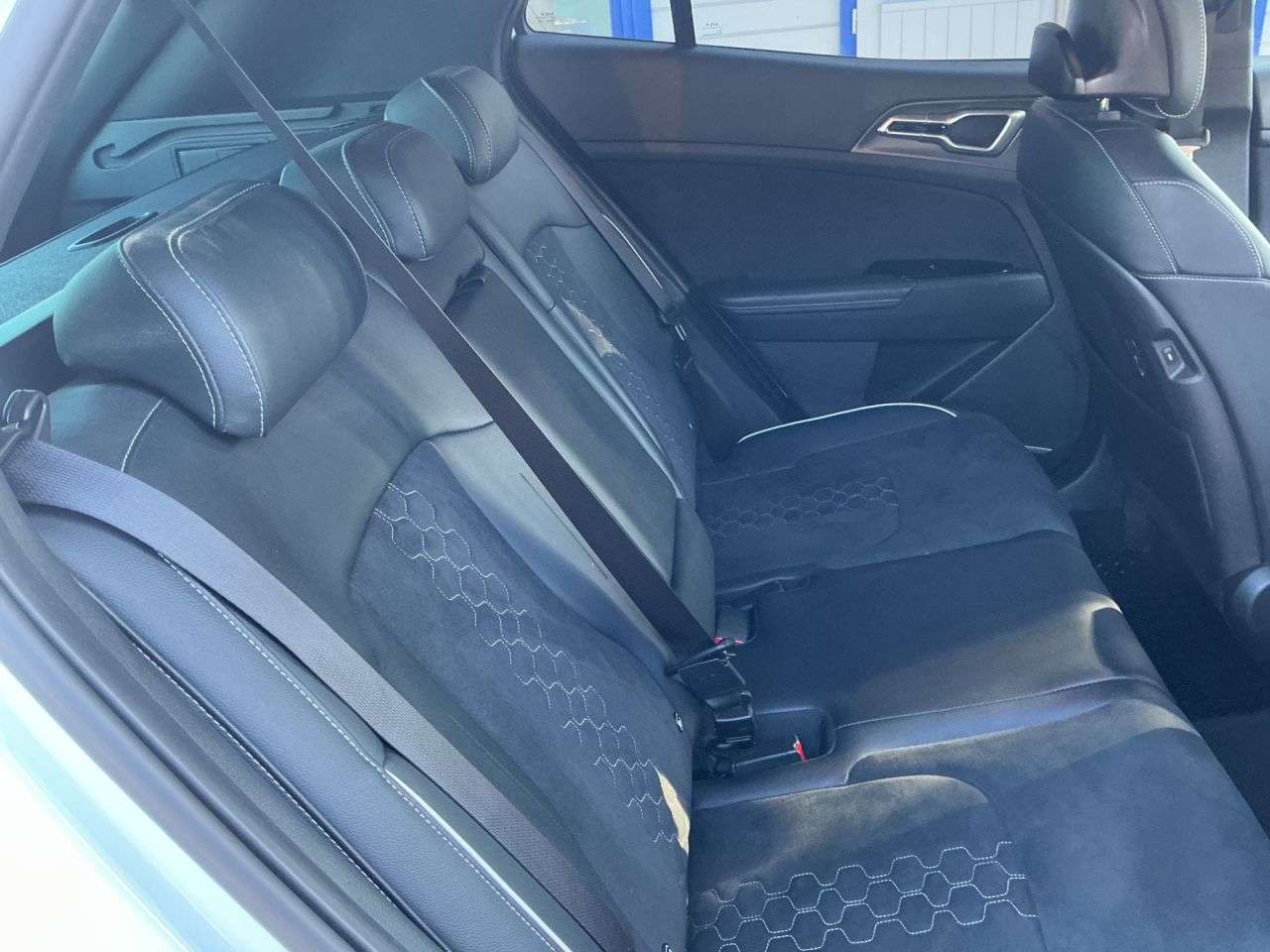 2023 KIA SPORTAGE 2023 KIA SPORTAGE