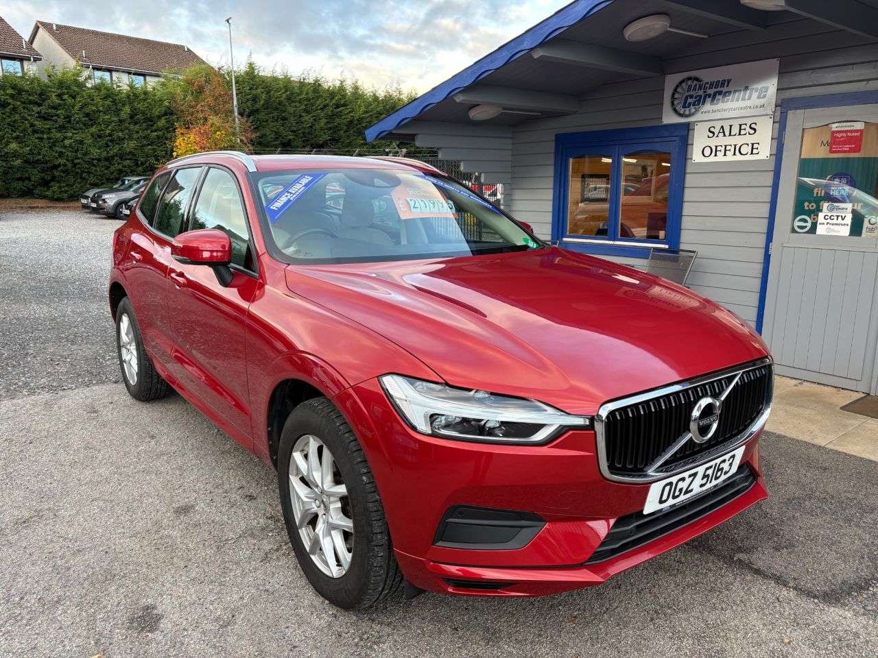 A 2019 VOLVO XC60 2.0 T5 Momentum SUV 5dr Petrol Auto AWD Euro 6 (s/s) (250 ps) AWD Automatic A 2019 VOLVO XC60 2.0 T5 Momentum SUV 5dr Petrol Auto AWD Euro 6 (s/s) (250 ps) AWD Automatic