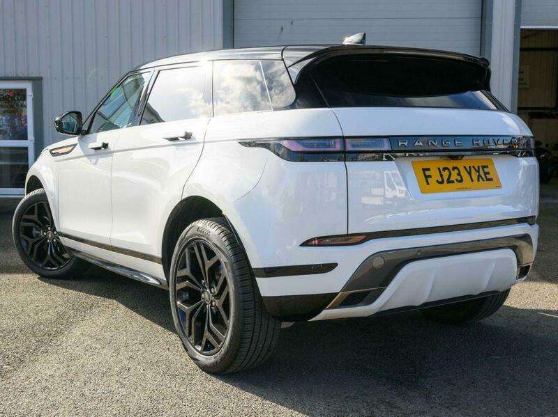 A 2023 LAND ROVER RANGE ROVER EVOQUE 2.0 P250 MHEV R-Dynamic S SUV 5dr Petrol Auto 4WD Euro 6 (s/s) (249 ps) A 2023 LAND ROVER RANGE ROVER EVOQUE 2.0 P250 MHEV R-Dynamic S SUV 5dr Petrol Auto 4WD Euro 6 (s/s) (249 ps)