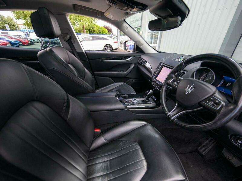 2017 MASERATI LEVANTE 2017 MASERATI LEVANTE