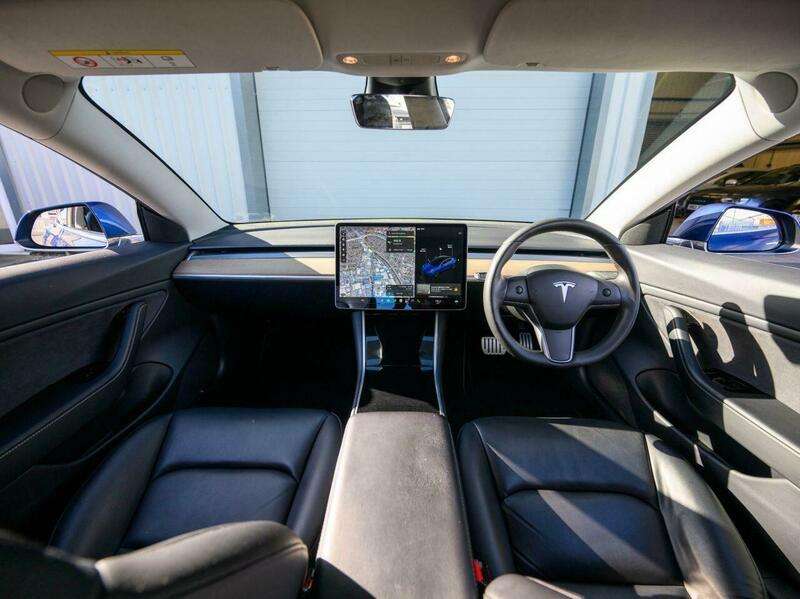 A 2020 TESLA MODEL 3 (Dual Motor) Performance Saloon 4dr Electric Auto 4WDE (Performance Upgrade) (449 bhp) A 2020 TESLA MODEL 3 (Dual Motor) Performance Saloon 4dr Electric Auto 4WDE (Performance Upgrade) (449 bhp)