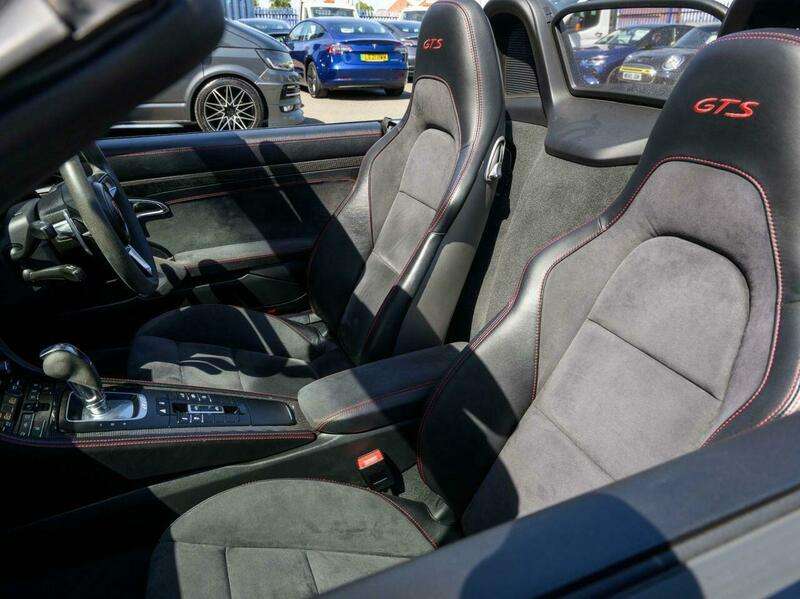 2018 PORSCHE BOXSTER 2018 PORSCHE BOXSTER
