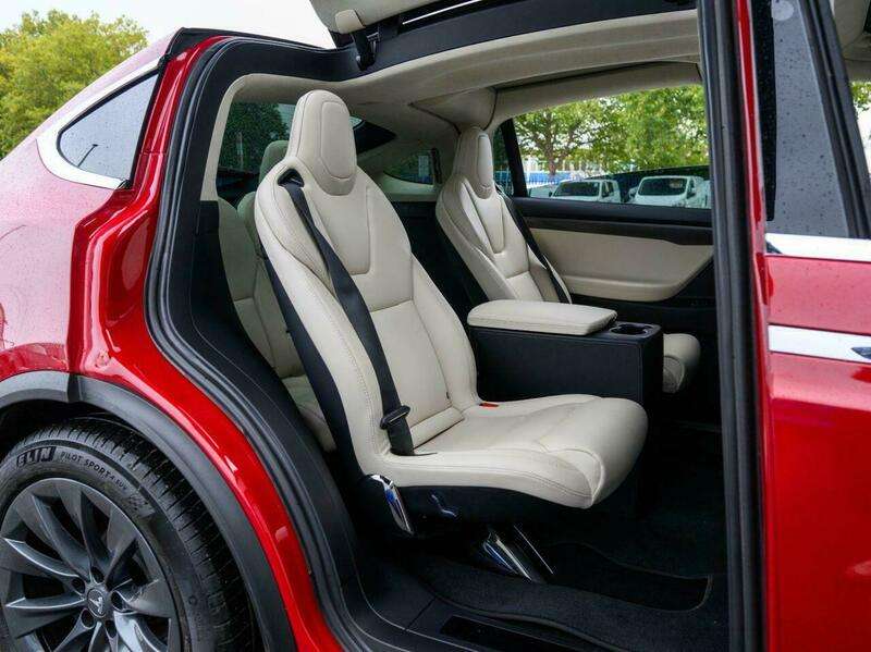 2018 TESLA MODEL X 2018 TESLA MODEL X