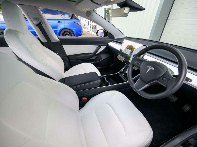 2020 TESLA MODEL 3 2020 TESLA MODEL 3