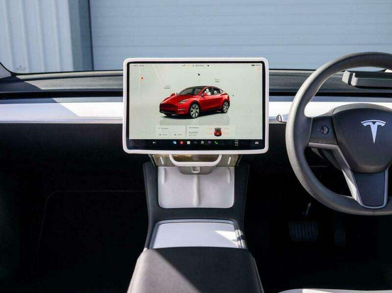 2023 TESLA MODEL Y 2023 TESLA MODEL Y