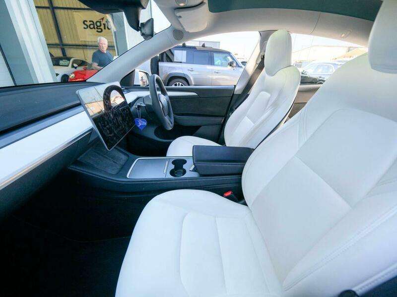 2022 TESLA MODEL Y 2022 TESLA MODEL Y