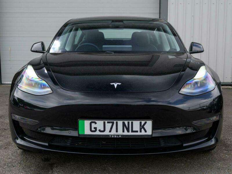 A 2021 TESLA MODEL 3 (Dual Motor) Long Range Saloon 4dr Electric Auto 4WDE (346 ps) A 2021 TESLA MODEL 3 (Dual Motor) Long Range Saloon 4dr Electric Auto 4WDE (346 ps)
