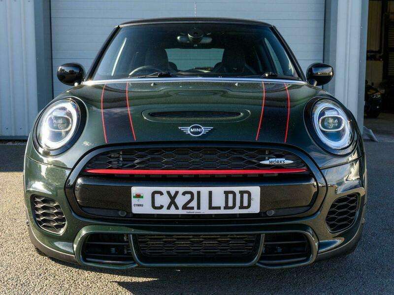 A 2021 MINI HATCH 2.0 John Cooper Works Hatchback 3dr Petrol Steptronic Euro 6 (s/s) (231 ps) A 2021 MINI HATCH 2.0 John Cooper Works Hatchback 3dr Petrol Steptronic Euro 6 (s/s) (231 ps)