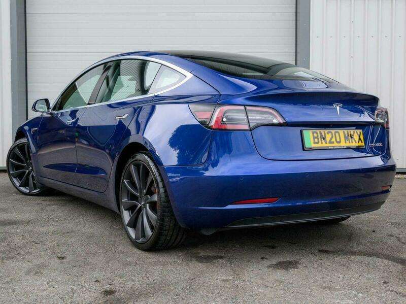 A 2020 TESLA MODEL 3 (Dual Motor) Performance Saloon 4dr Electric Auto 4WDE (Performance Upgrade) (449 bhp) A 2020 TESLA MODEL 3 (Dual Motor) Performance Saloon 4dr Electric Auto 4WDE (Performance Upgrade) (449 bhp)