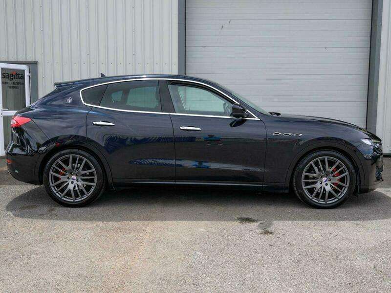 A 2017 MASERATI LEVANTE 3.0D V6 SUV 5dr Diesel ZF 4WD Euro 6 (s/s) (275 ps) A 2017 MASERATI LEVANTE 3.0D V6 SUV 5dr Diesel ZF 4WD Euro 6 (s/s) (275 ps)