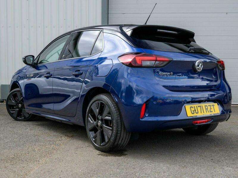 A 2021 VAUXHALL CORSA 50kWh Elite Nav Premium Hatchback 5dr Electric Auto (7.4Kw Charger) (136 ps) A 2021 VAUXHALL CORSA 50kWh Elite Nav Premium Hatchback 5dr Electric Auto (7.4Kw Charger) (136 ps)