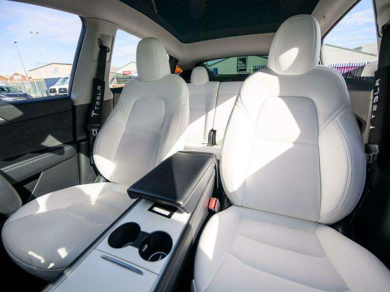 2023 TESLA MODEL Y 2023 TESLA MODEL Y