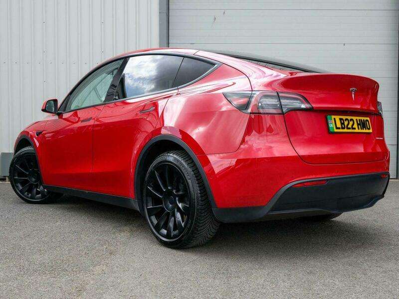 A 2022 TESLA MODEL Y (Dual Motor) Long Range SUV 5dr Electric Auto 4WDE (384 bhp) A 2022 TESLA MODEL Y (Dual Motor) Long Range SUV 5dr Electric Auto 4WDE (384 bhp)