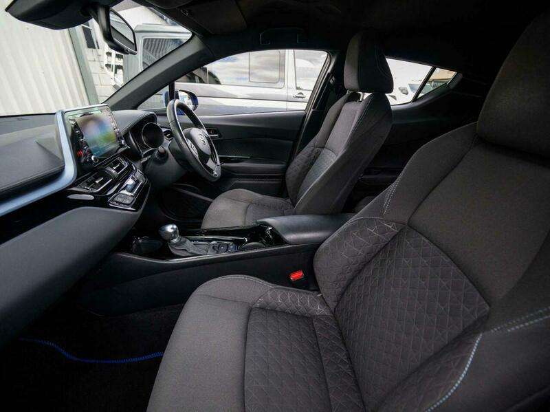 2020 TOYOTA C-HR 2020 TOYOTA C-HR