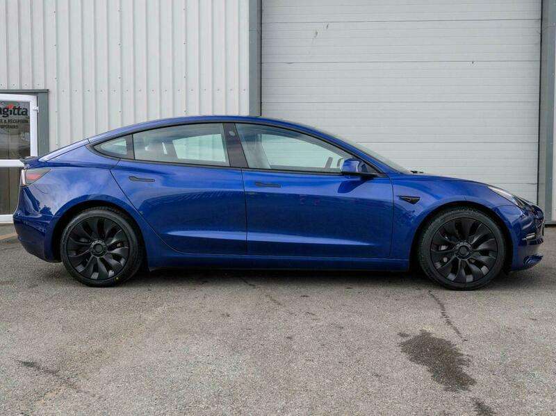 2021 TESLA MODEL 3 2021 TESLA MODEL 3