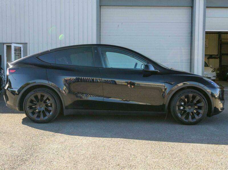 2022 TESLA MODEL Y 2022 TESLA MODEL Y